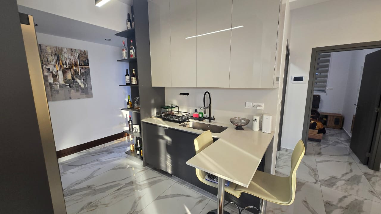 Апартаменты в Като-Полемидии, Кипр, 80 м² - фото 5