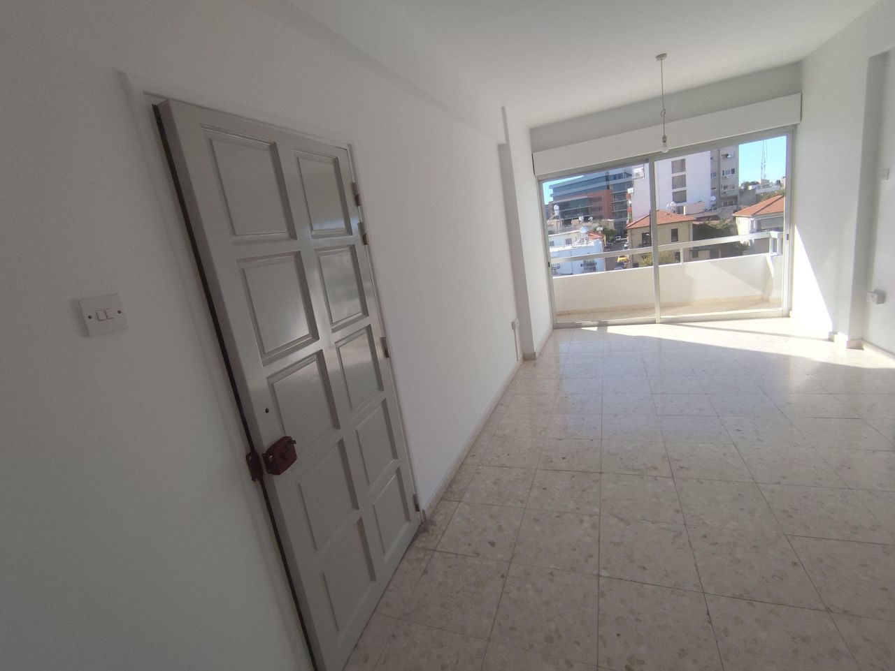 Офис Agia Zoni, Кипр, 90 м² - фото 4