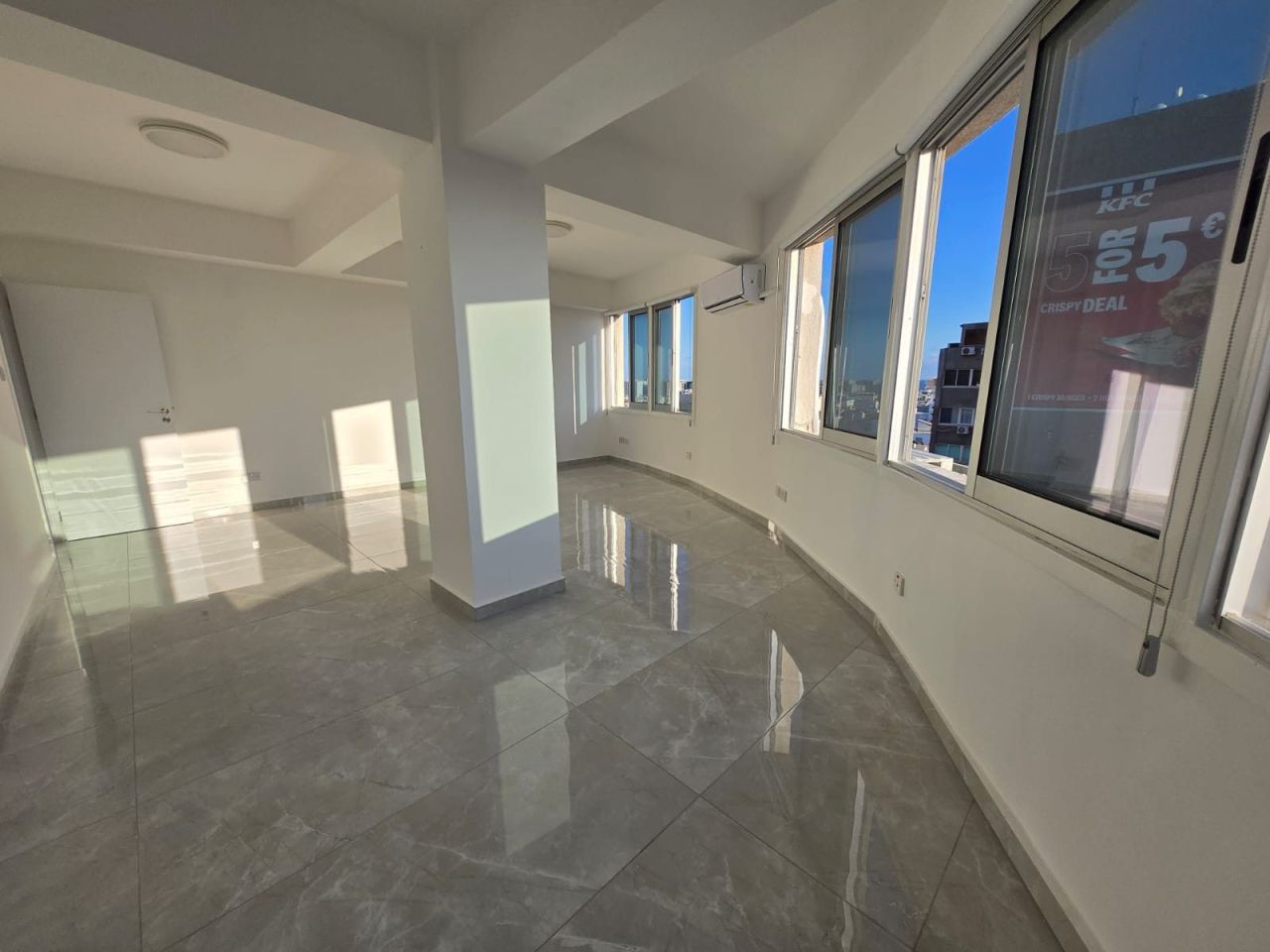 Офис Agia Zoni, Кипр, 80 м² - фото 4