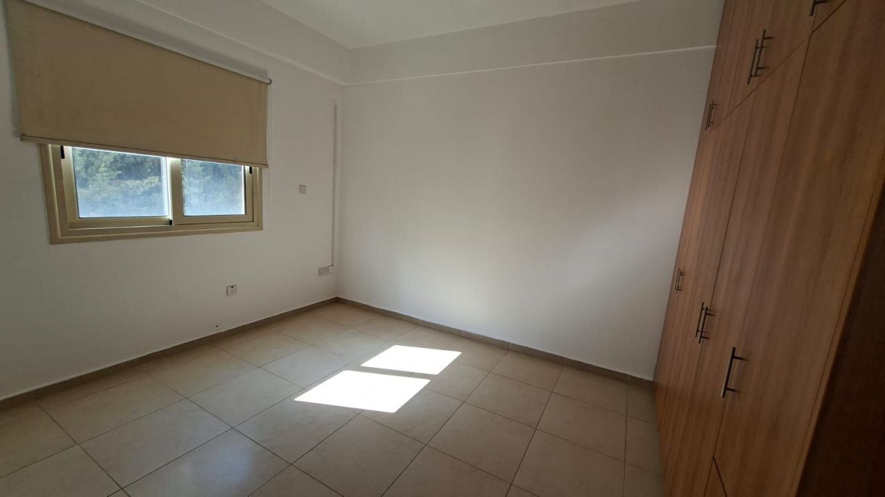 Офис в Пафосе, Кипр, 160 м² - фото 5