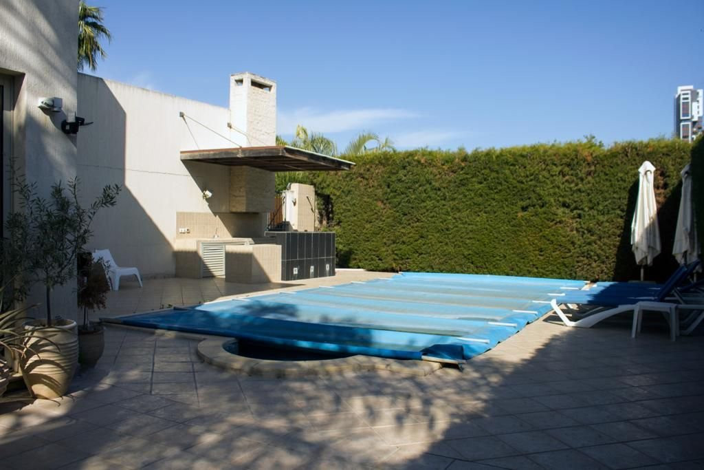 Дом Potamos Germasogeias, Кипр, 420 м² - фото 5