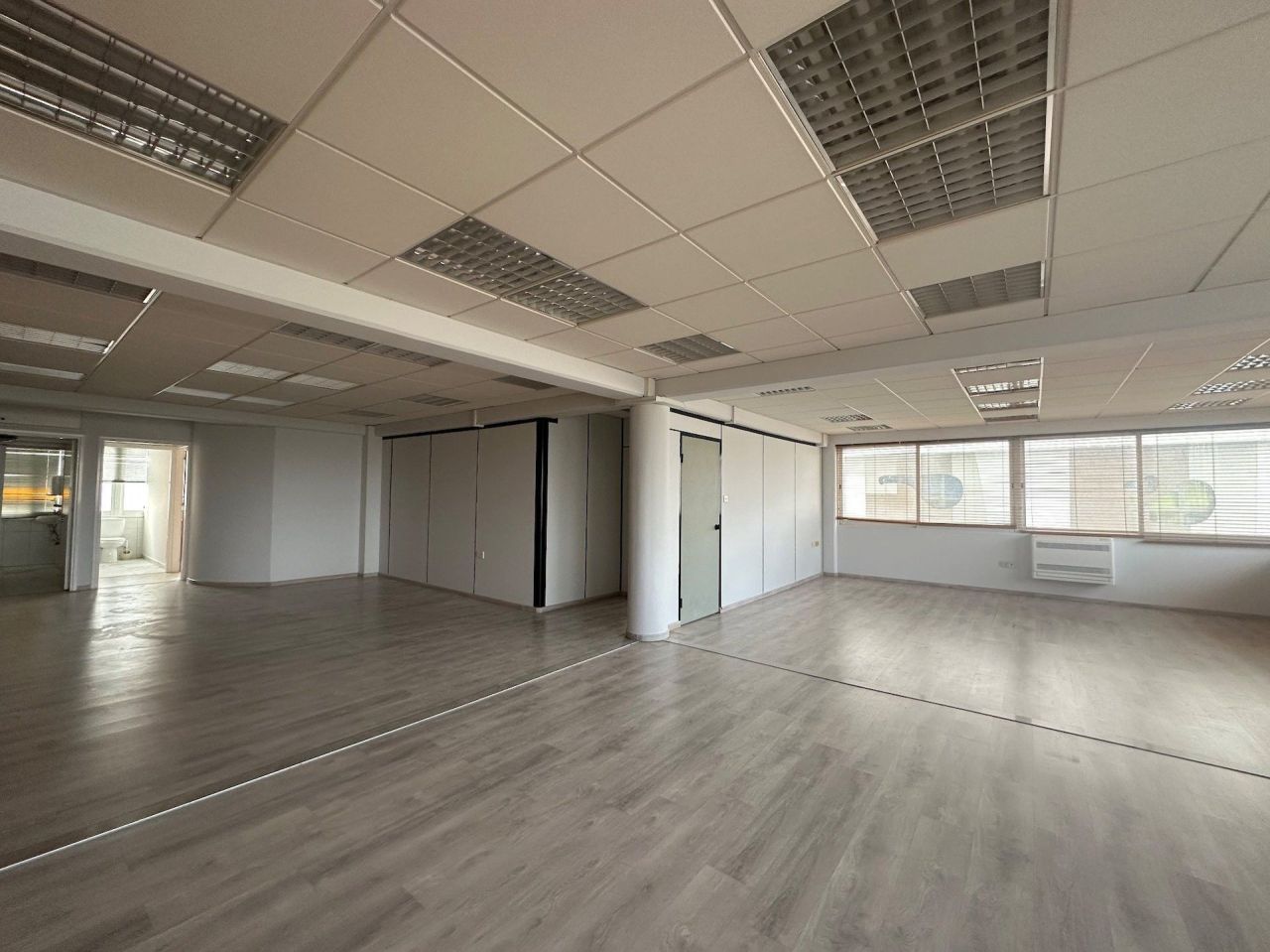 Офис Agios Nicolaos, Кипр, 200 м² - фото 5