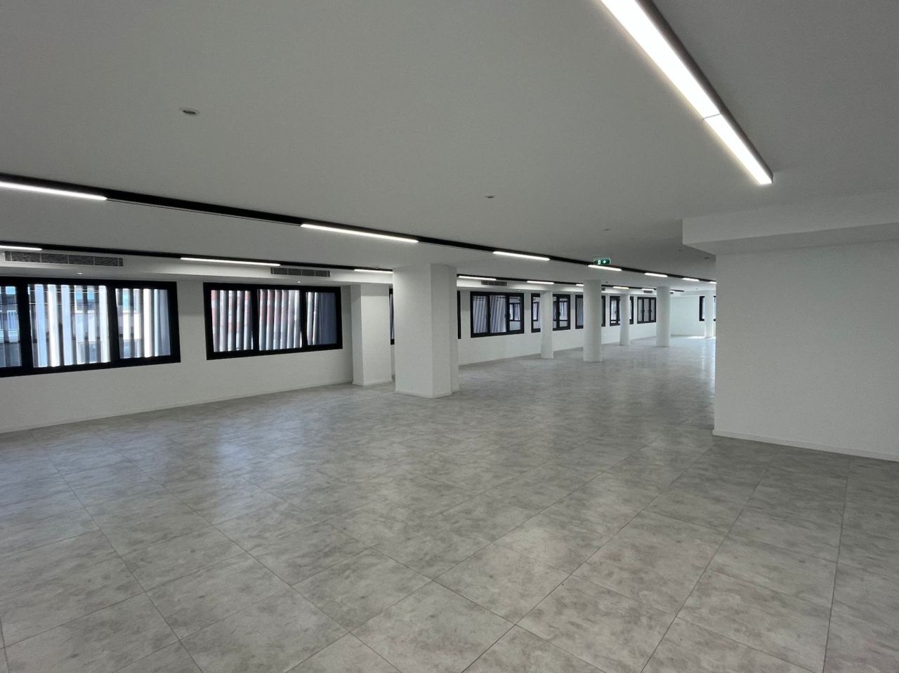 Офис Agios Nicolaos, Кипр, 375 м² - фото 4