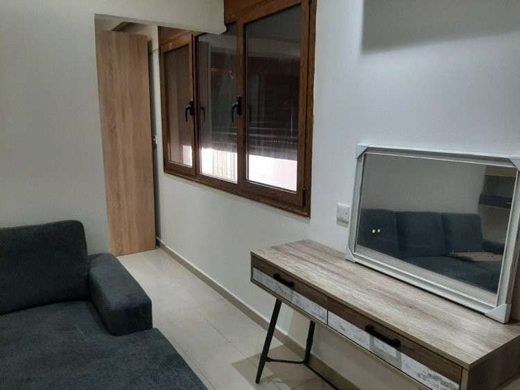 Отель, гостиница в Айия-Триасе, Кипр, 450 м² - фото 1