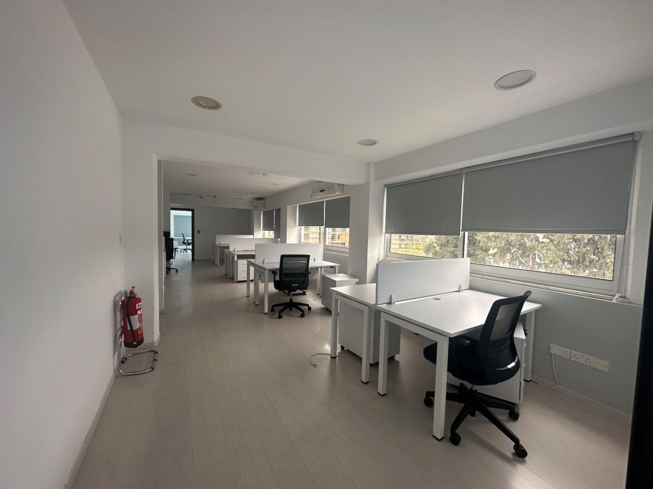 Офис Neapoli, Кипр, 295 м² - фото 5