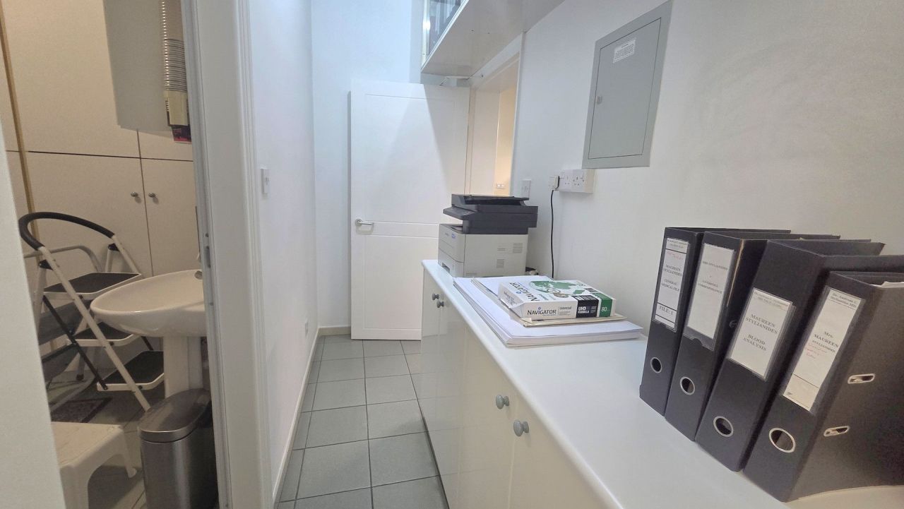 Офис Katholiki, Кипр, 110 м² - фото 6