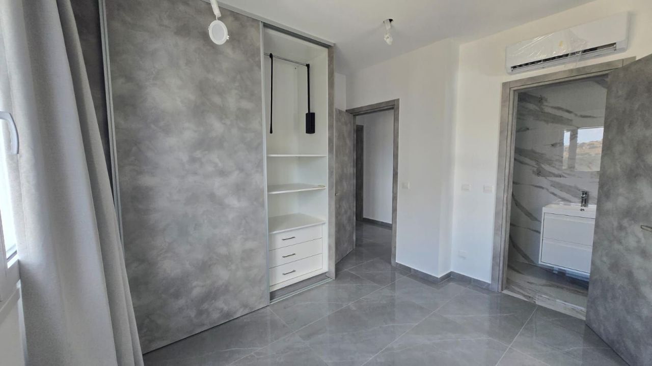 Дом в Агиос Тихоне, Кипр, 500 м² - фото 6