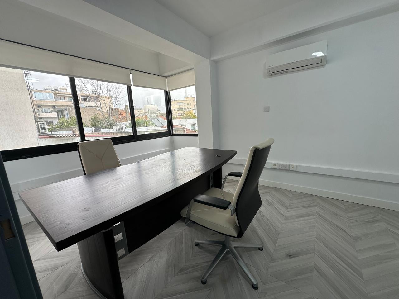 Офис Agios Nicolaos, Кипр, 100 м² - фото 6