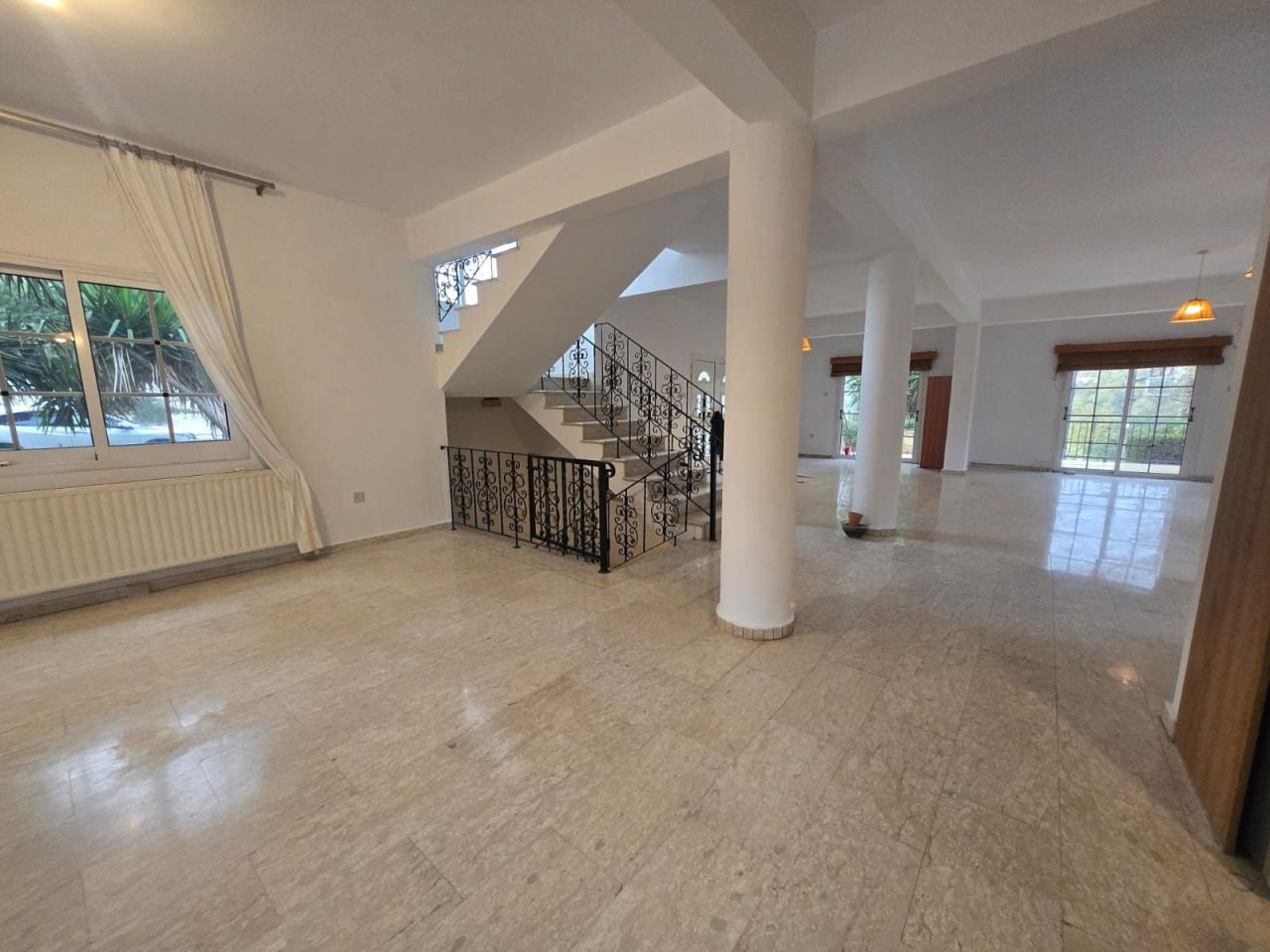 Дом Pyrgos Lemesou, Кипр, 600 м² - фото 5