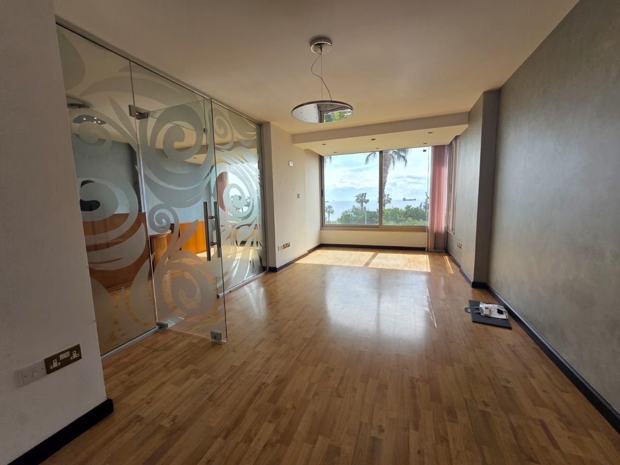 Офис в Айя-Напе, Кипр, 188 м² - фото 5