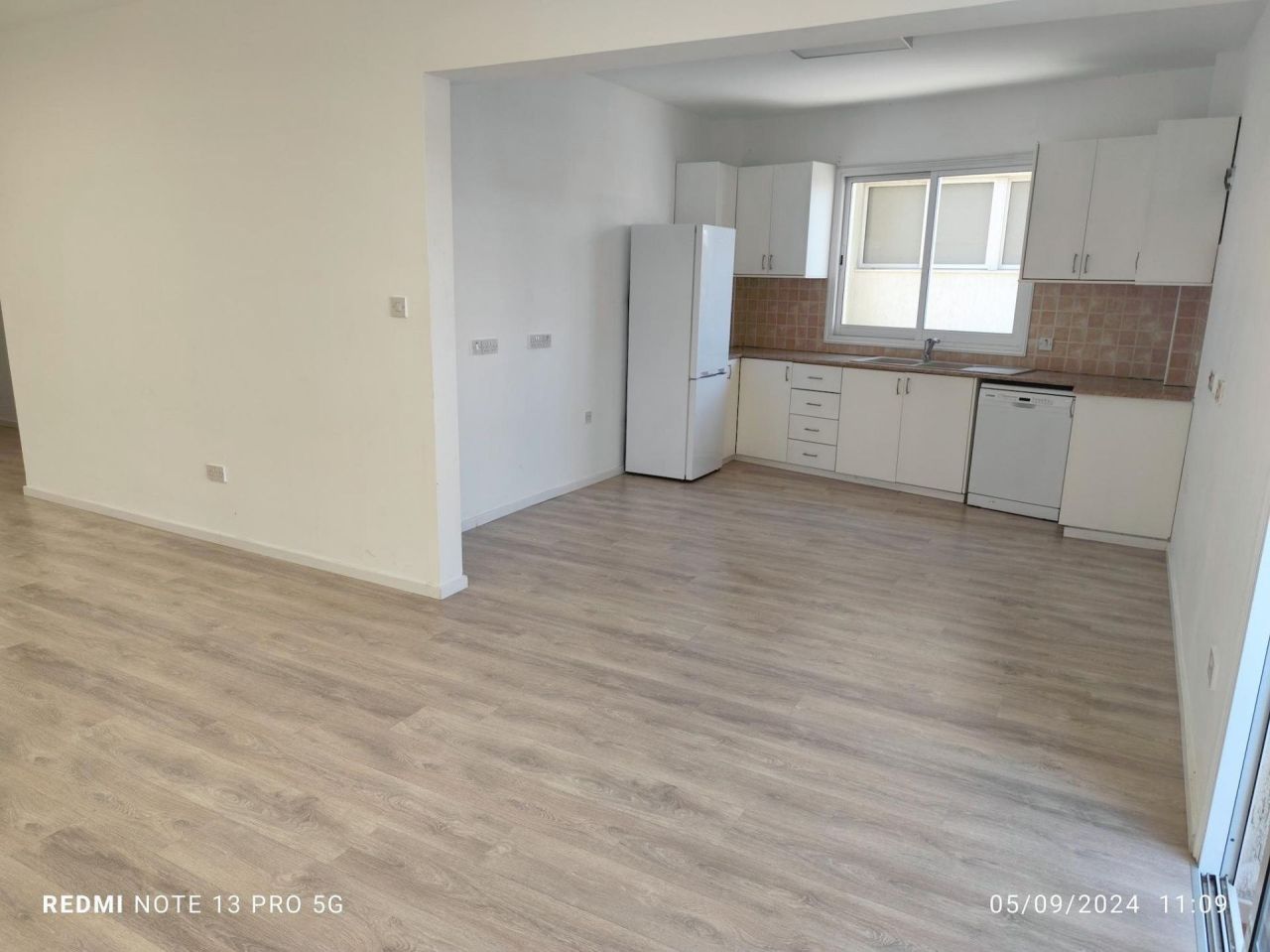 Офис Neapoli, Кипр, 115 м² - фото 5