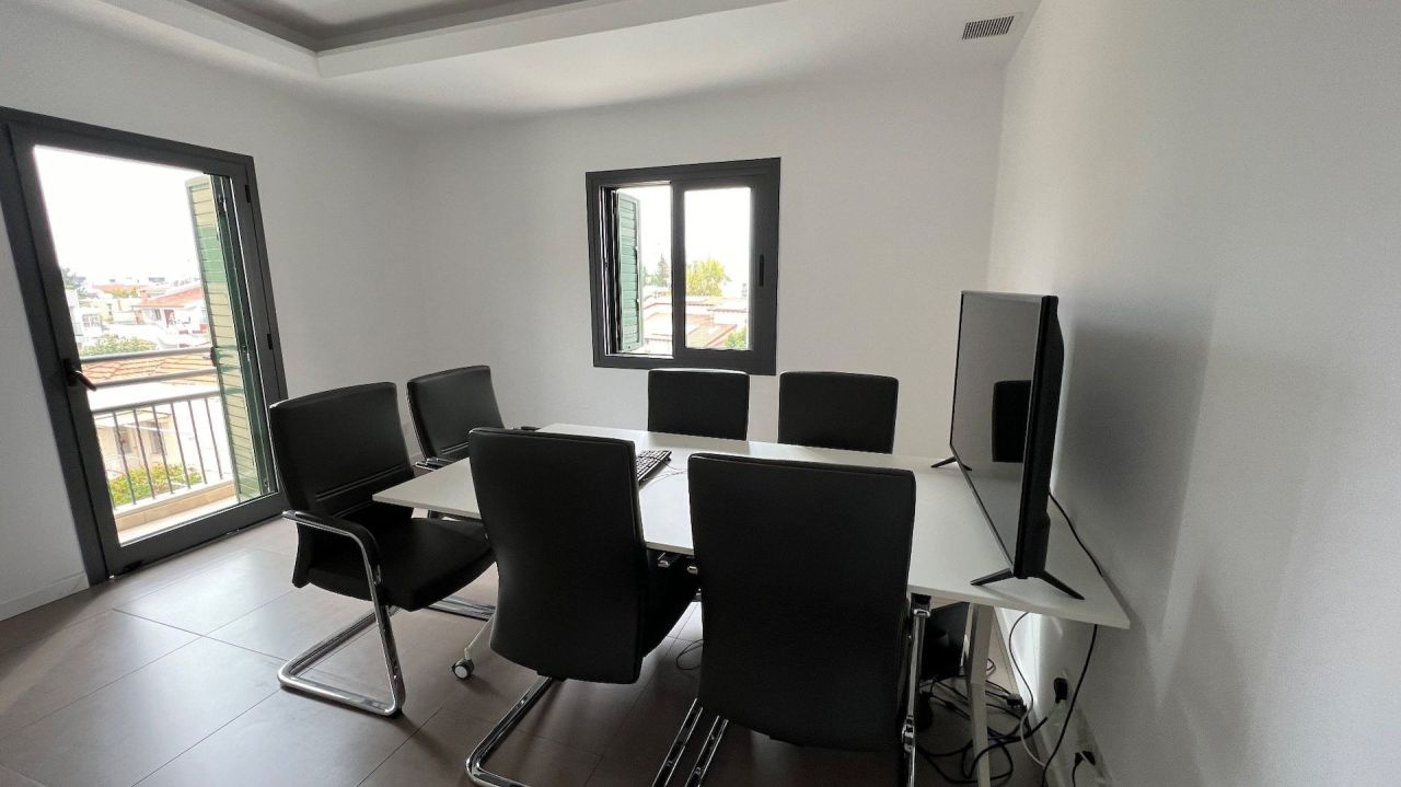 Офис Katholiki, Кипр, 222 м² - фото 5