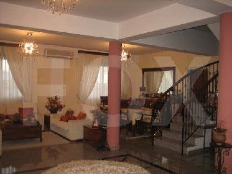 Дом в Айос-Атанасиосе, Кипр, 300 м² - фото 6