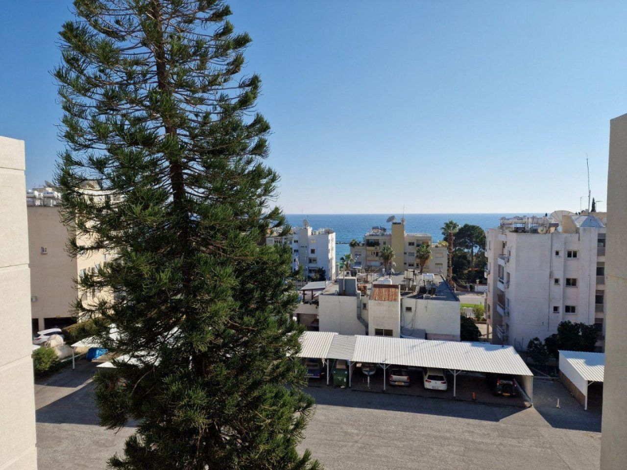 Апартаменты Agios Tychon - Tourist Area, Кипр, 77 м² - фото 5