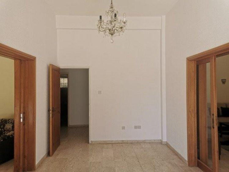 Отель, гостиница Potamos Germasogeias, Кипр, 440 м² - фото 5