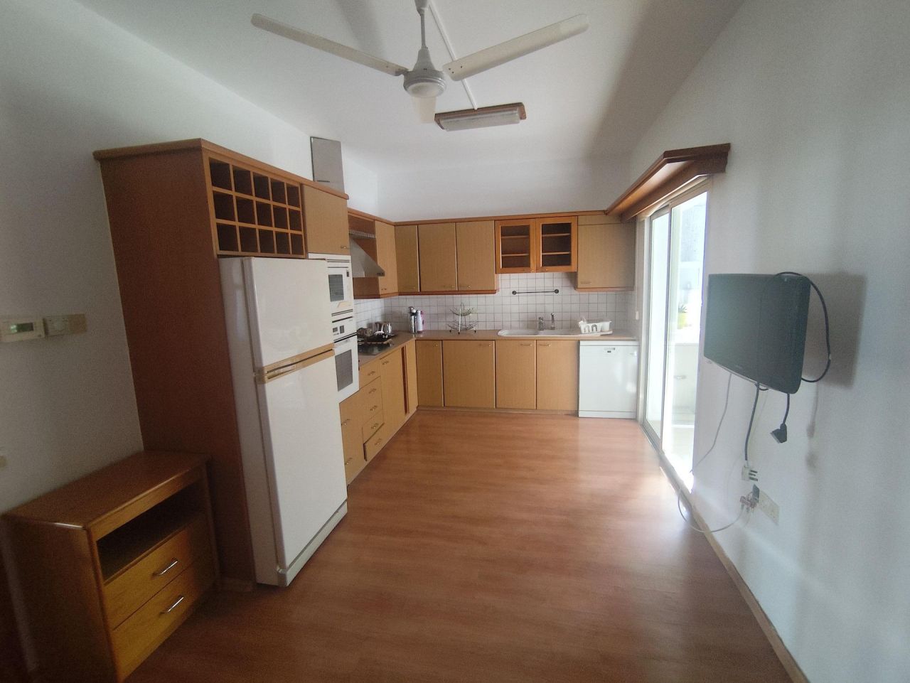 Офис Neapoli, Кипр, 140 м² - фото 5