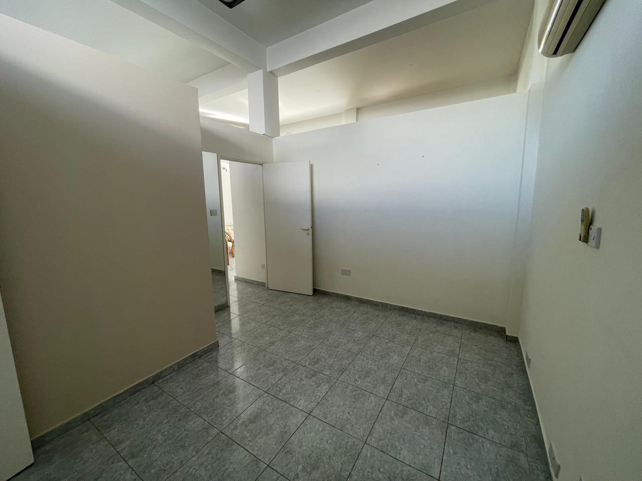 Офис в Пафосе, Кипр, 142 м² - фото 6