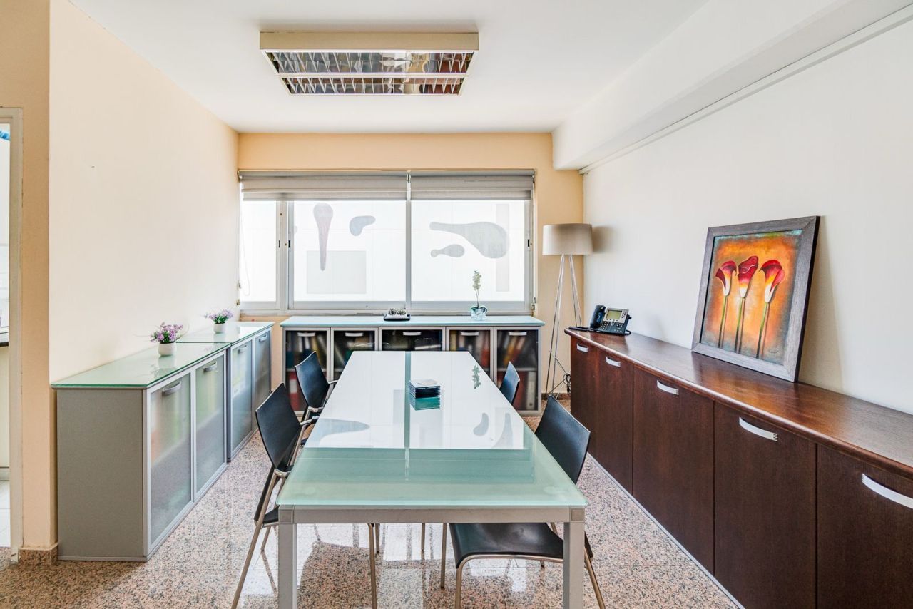 Офис Agios Nicolaos, Кипр, 90 м² - фото 6