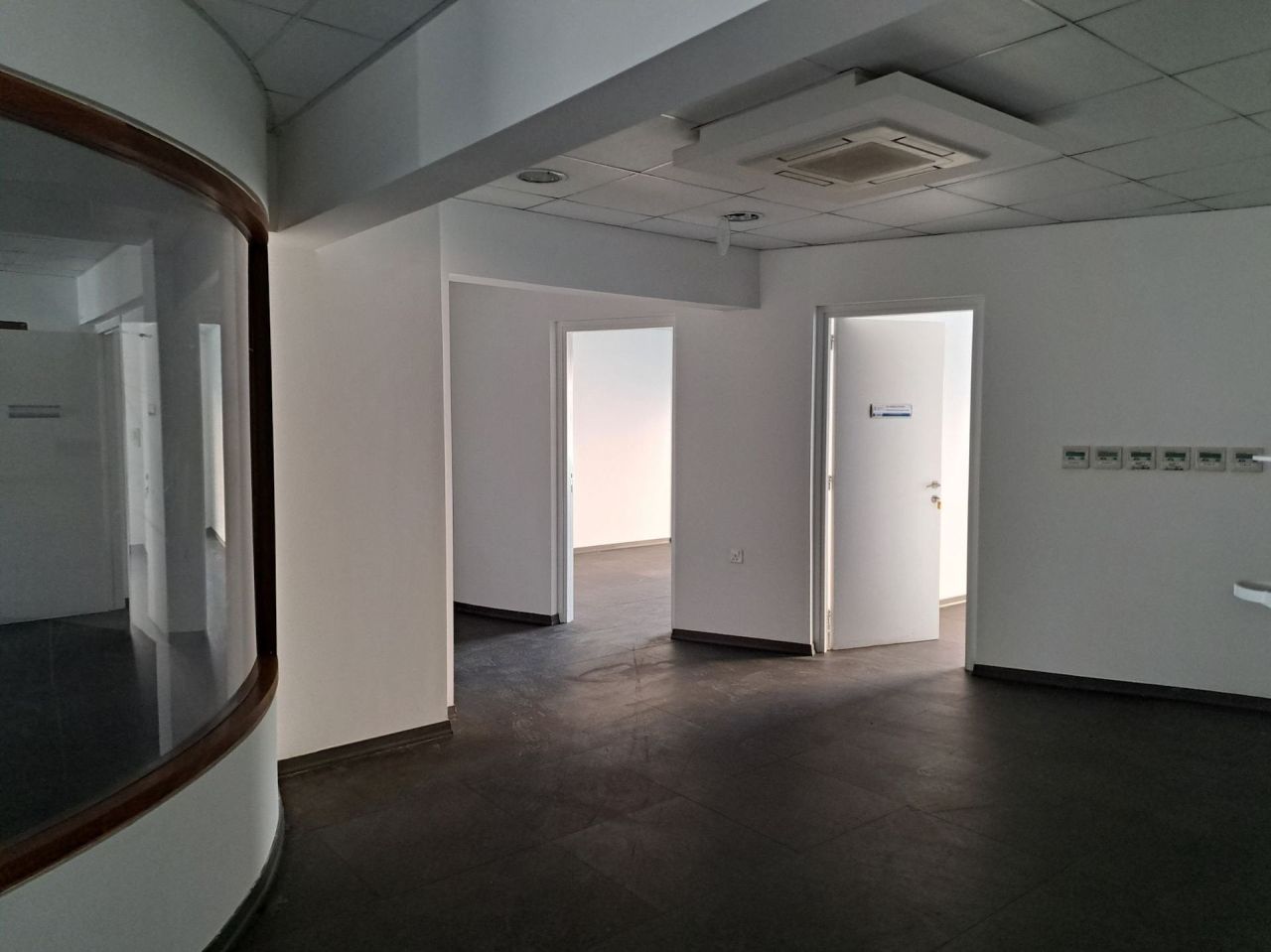 Офис Katholiki, Кипр, 1 188 м² - фото 6