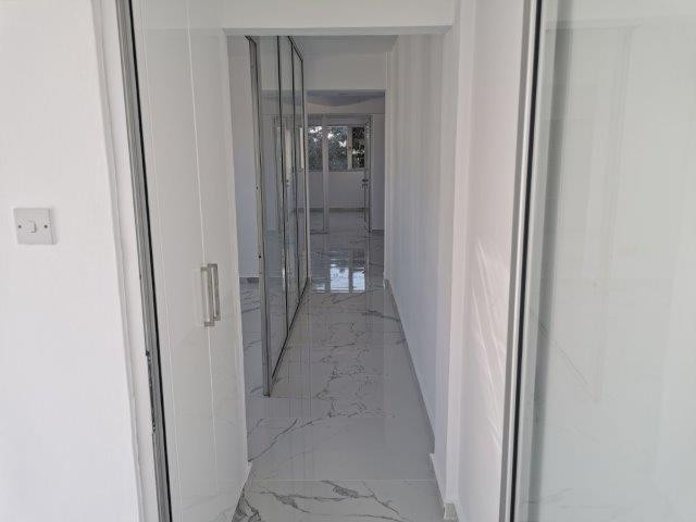 Офис Agia Zoni, Кипр, 135 м² - фото 5