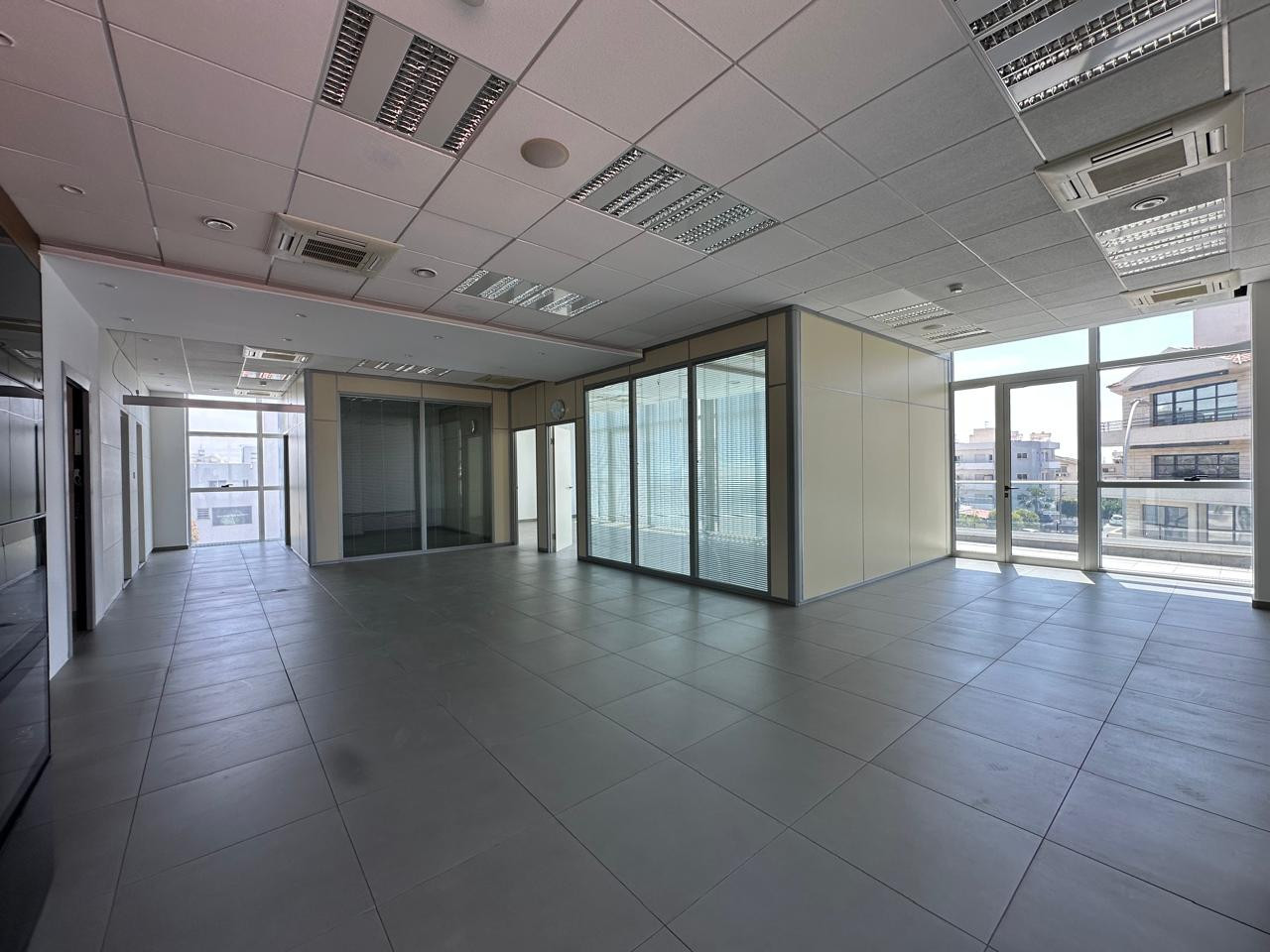 Офис в Агиос Георгиосе, Кипр, 193.7 м² - фото 7