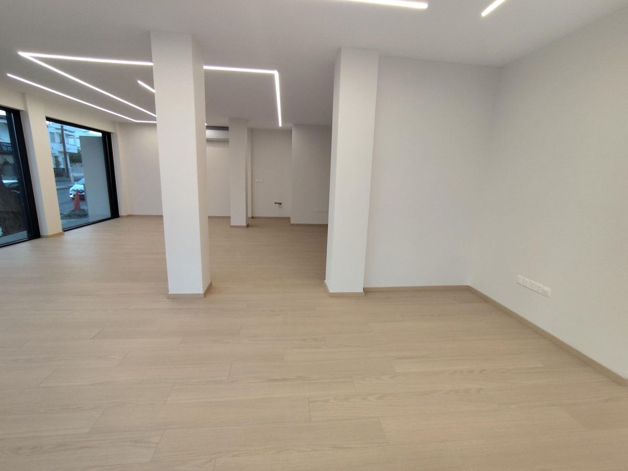 Магазин Apostolos Andreas, Кипр, 250 м² - фото 5