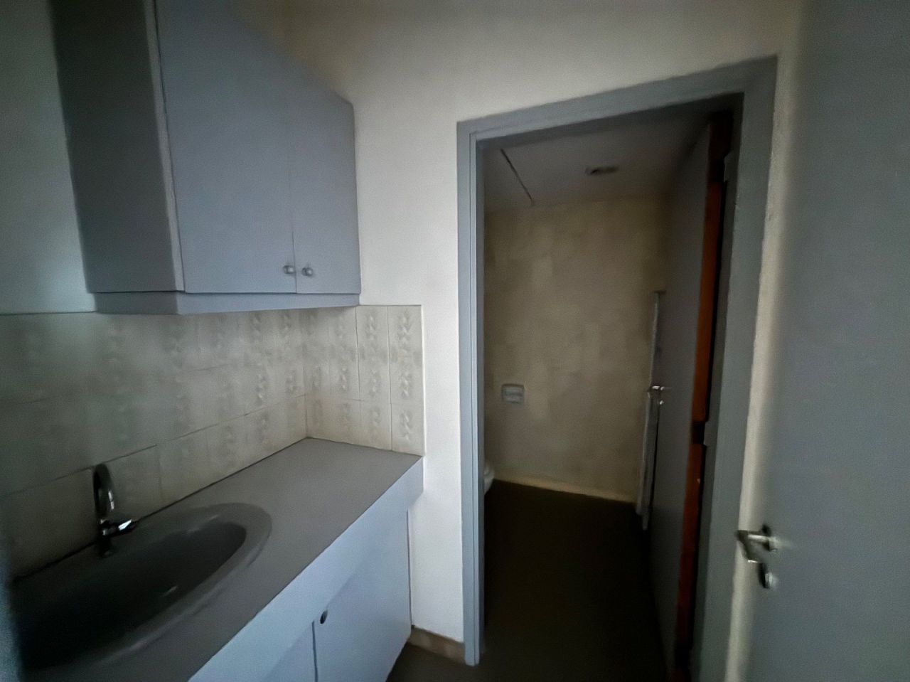Офис Agia Zoni, Кипр, 100 м² - фото 7