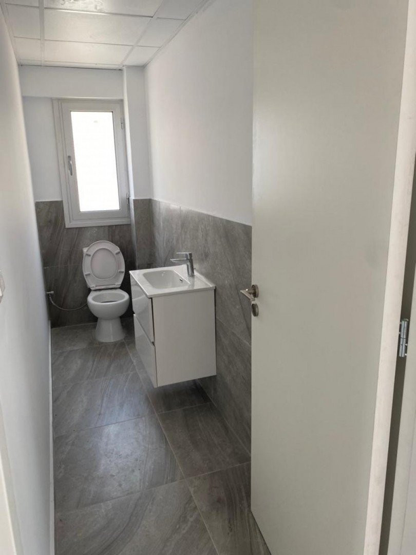 Офис Katholiki, Кипр, 200 м² - фото 6