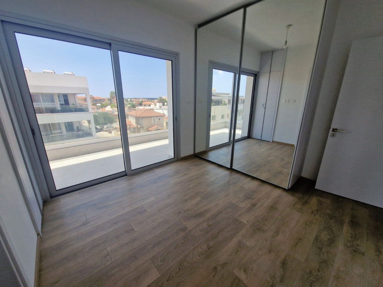 Апартаменты в Като-Полемидии, Кипр, 90 м² - фото 7