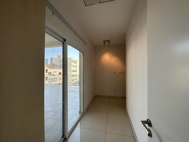 Офис Agios Nicolaos, Кипр, 180 м² - фото 7