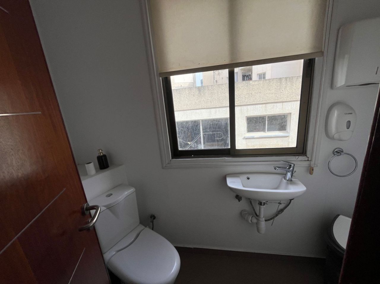 Офис Agios Nicolaos, Кипр, 140 м² - фото 7