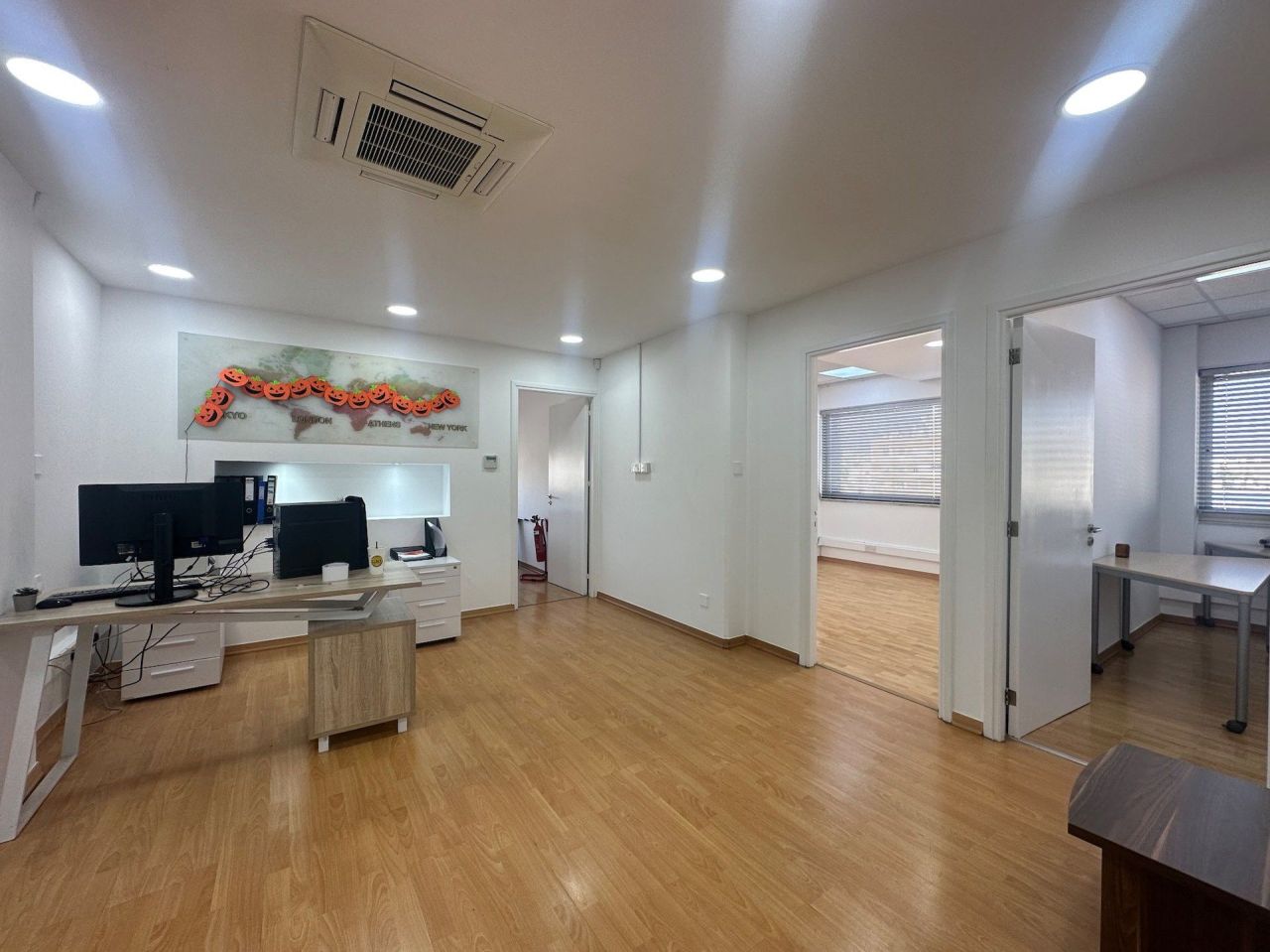 Офис Agios Nicolaos, Кипр, 230 м² - фото 7