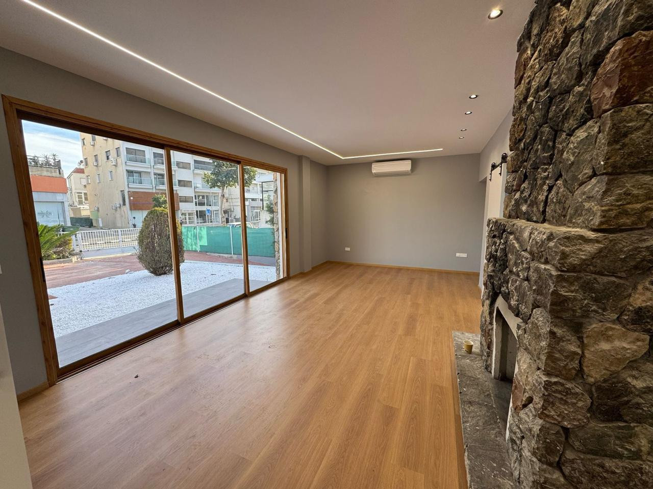 Офис в Агиос Георгиосе, Кипр, 298 м² - фото 8