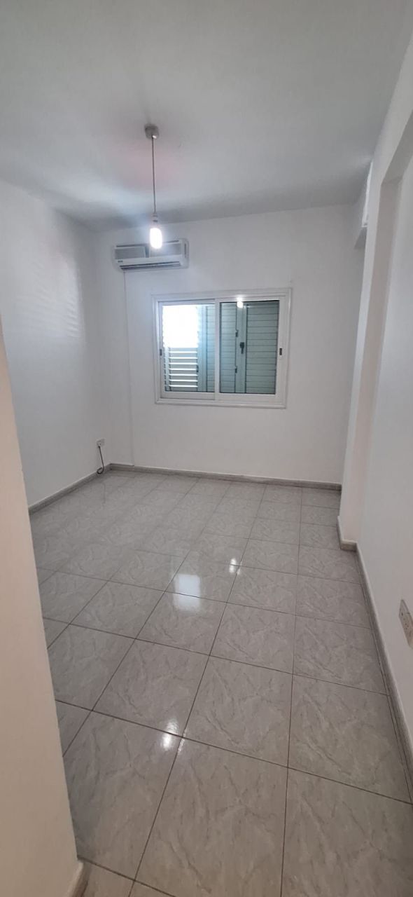 Офис в Пафосе, Кипр, 220 м² - фото 7