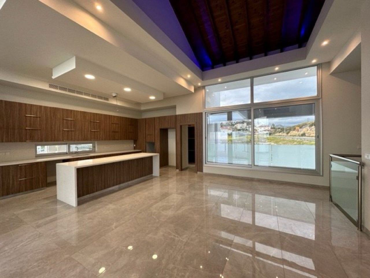 Дом Agia Filaxi, Кипр, 376 м² - фото 8