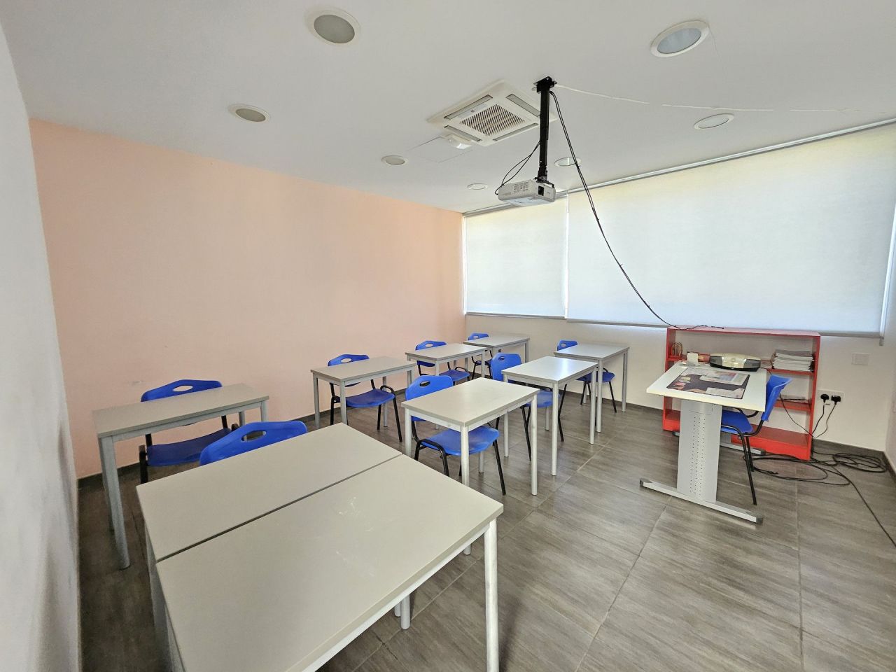 Офис в Пареклисии, Кипр, 300 м² - фото 8