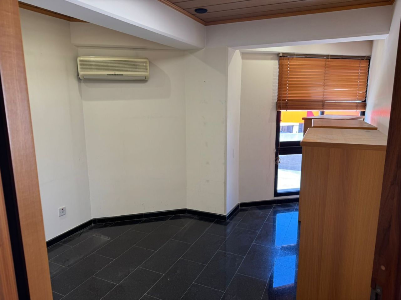 Офис Omonoia, Кипр, 250 м² - фото 8