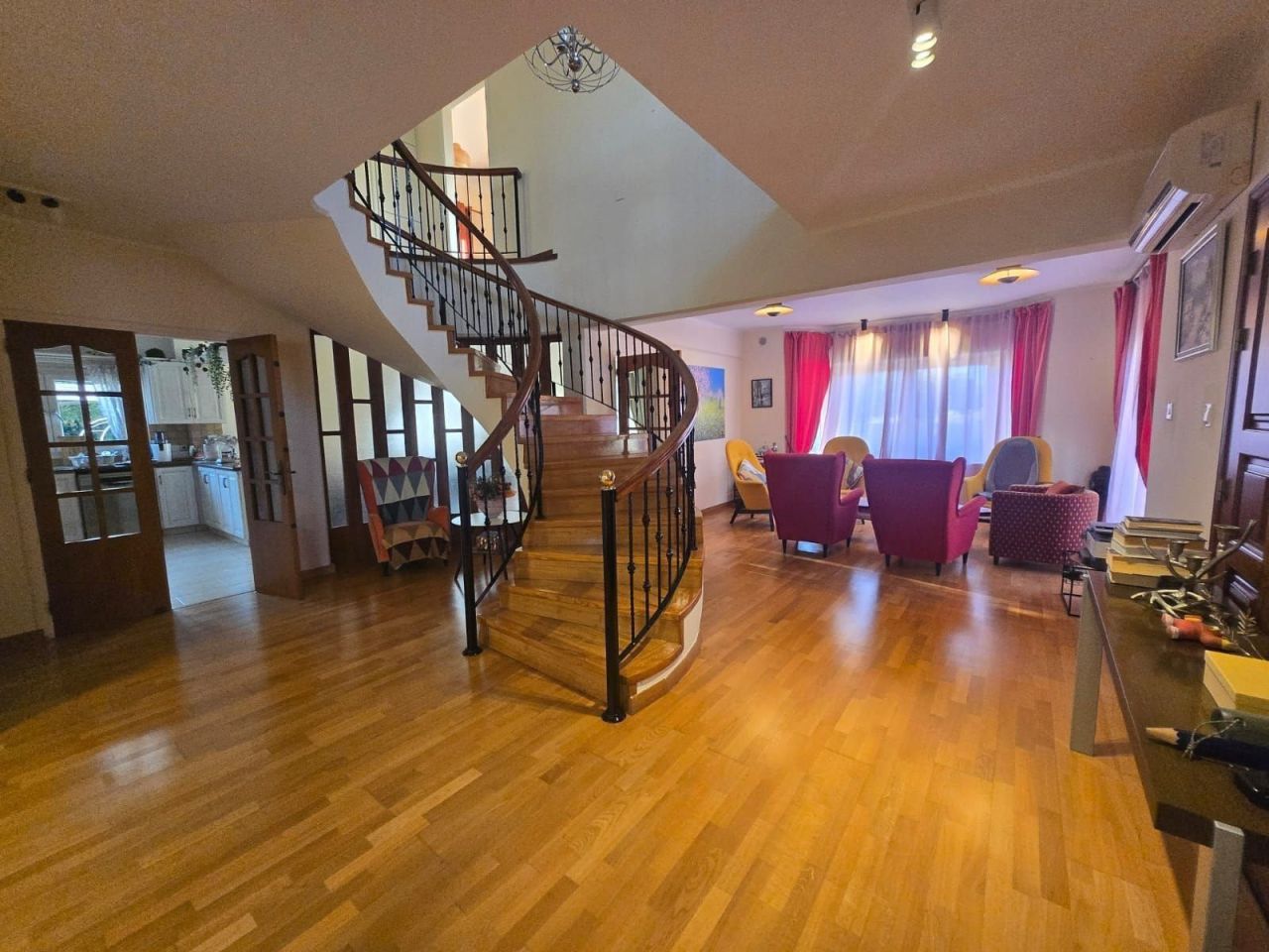 Дом Pyrgos Lemesou, Кипр, 220 м² - фото 6