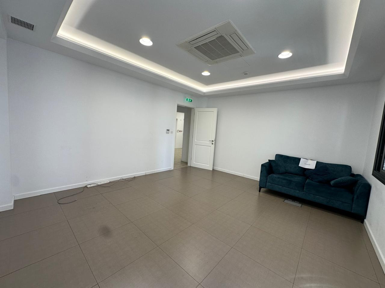 Офис Katholiki, Кипр, 222 м² - фото 8
