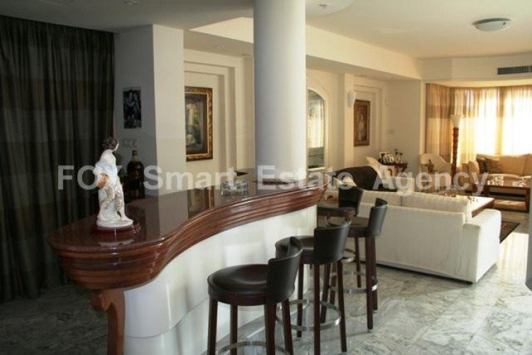 Дом Columbia, Кипр, 1 075 м² - фото 8