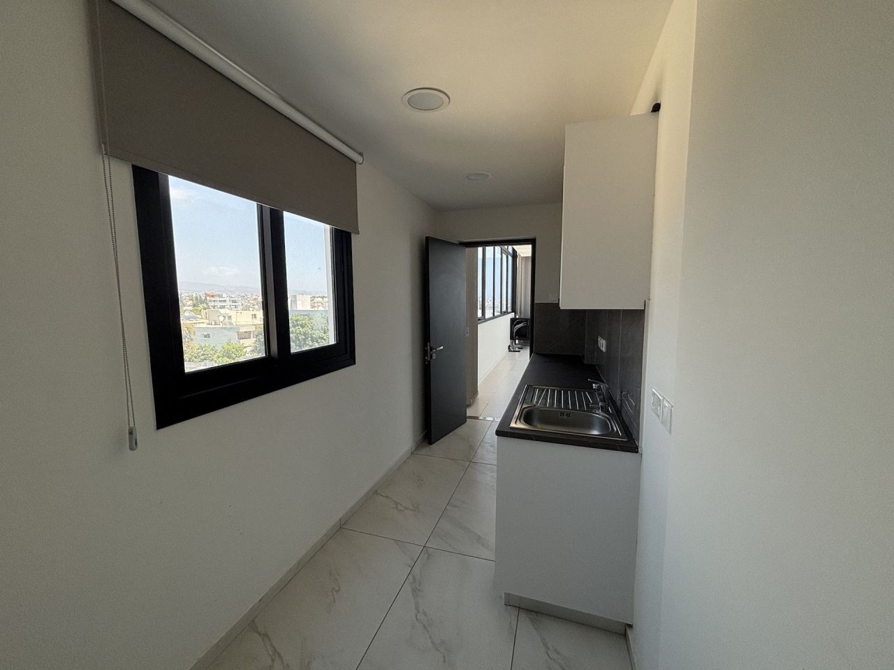 Офис Omonoia, Кипр, 221 м² - фото 8