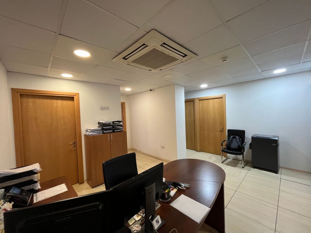 Офис Agios Nicolaos, Кипр, 300 м² - фото 8