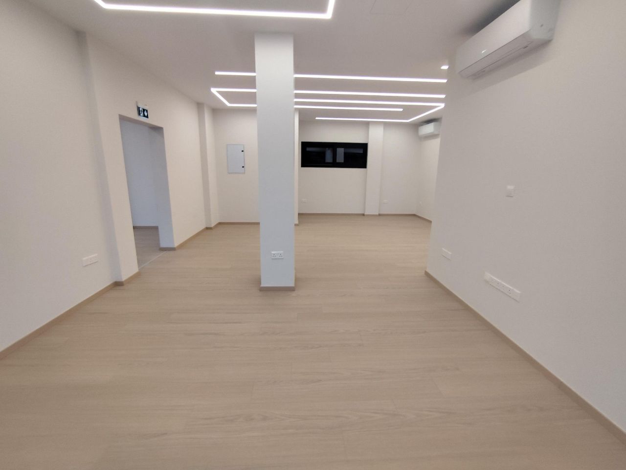 Магазин Apostolos Andreas, Кипр, 250 м² - фото 7