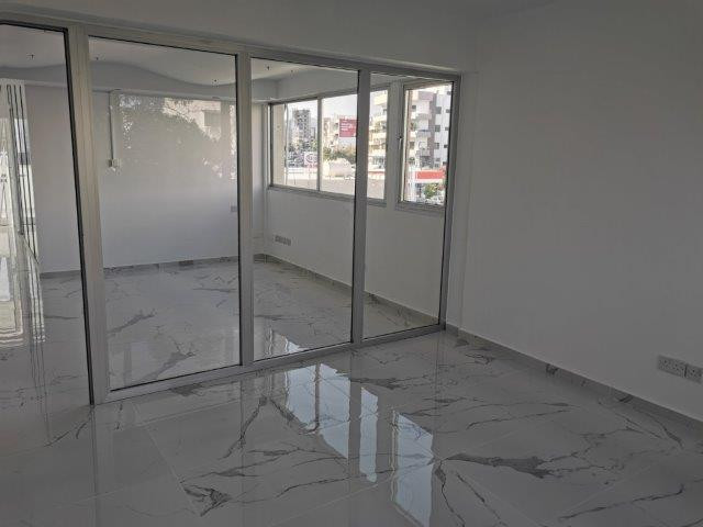 Офис Agia Zoni, Кипр, 135 м² - фото 7