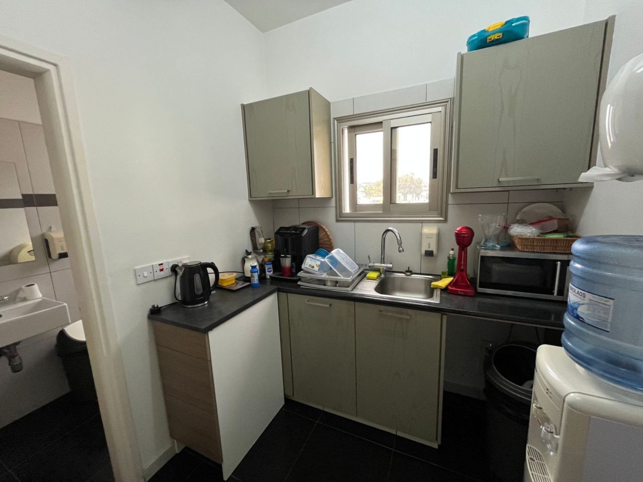 Офис Agios Nicolaos, Кипр, 300 м² - фото 9