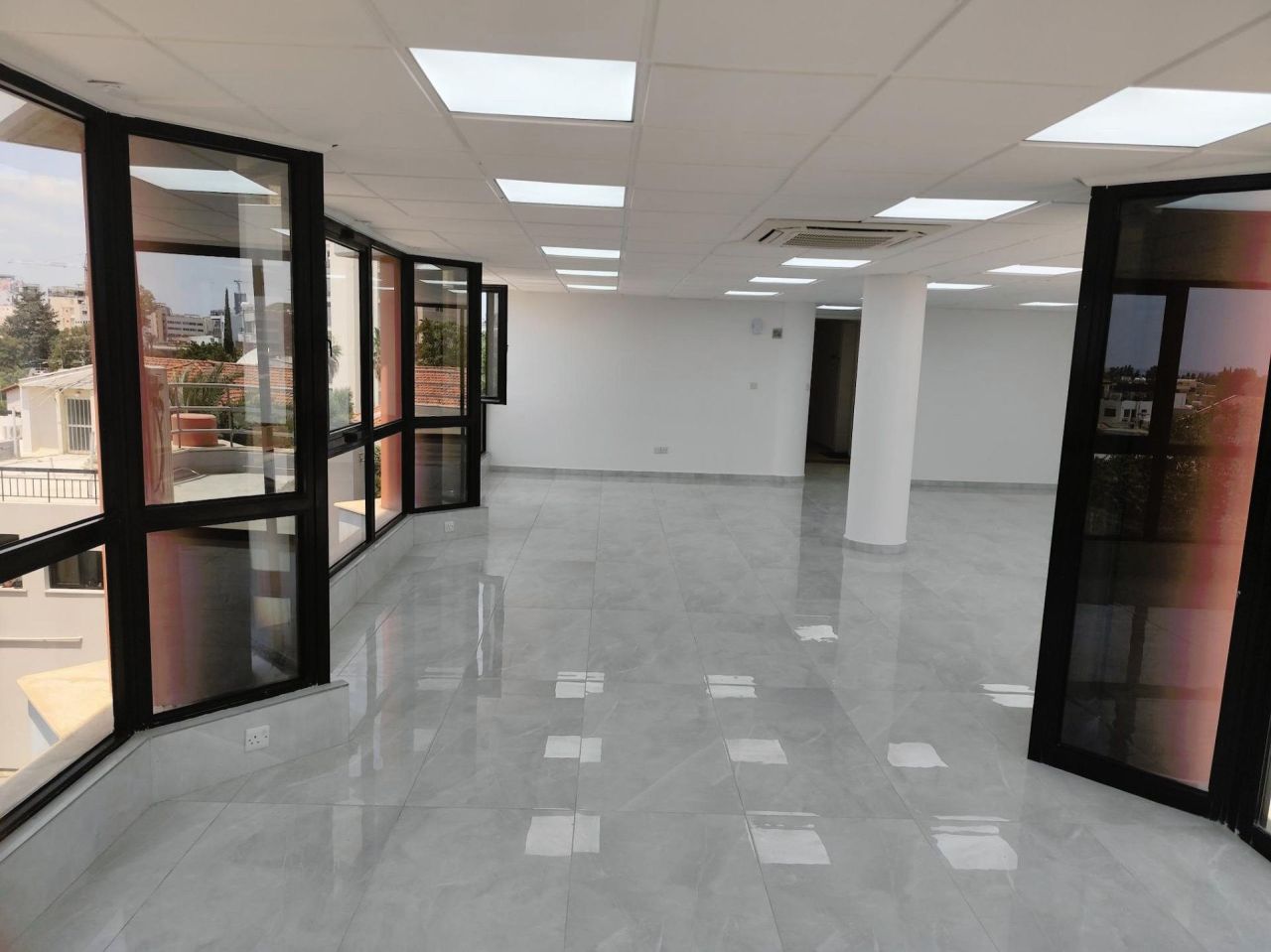 Офис Katholiki, Кипр, 93 м² - фото 7