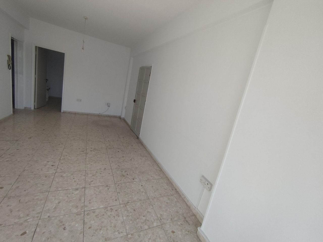 Офис Agia Zoni, Кипр, 90 м² - фото 7