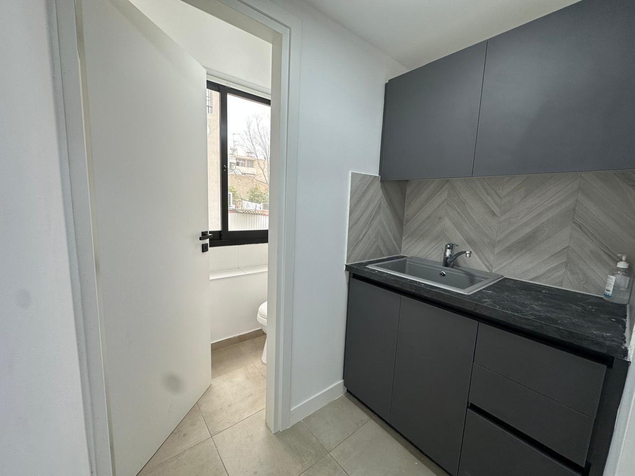 Офис Agios Nicolaos, Кипр, 100 м² - фото 9
