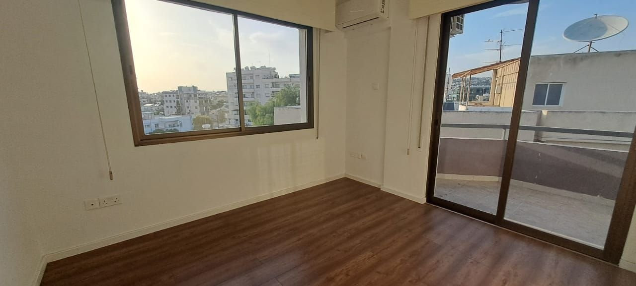 Офис в Меса-Йитонии, Кипр, 160 м² - фото 7