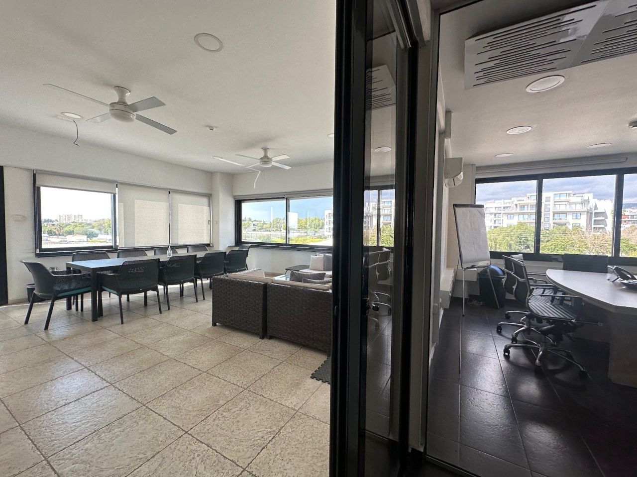Офис Linopetra, Кипр, 375 м² - фото 9